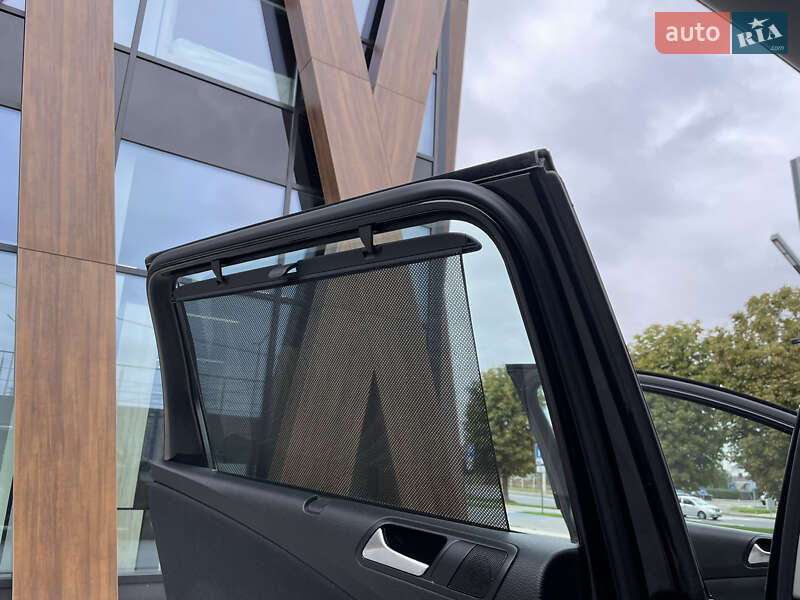 Универсал Volkswagen Passat 2010 в Луцке фото 23 Универсал Volkswagen Passat 2010 в Луцке