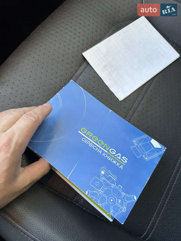 Седан Volkswagen Passat 2013 в Киеве