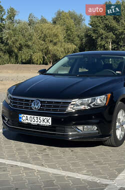 Седан Volkswagen Passat 2016 в Черкассах