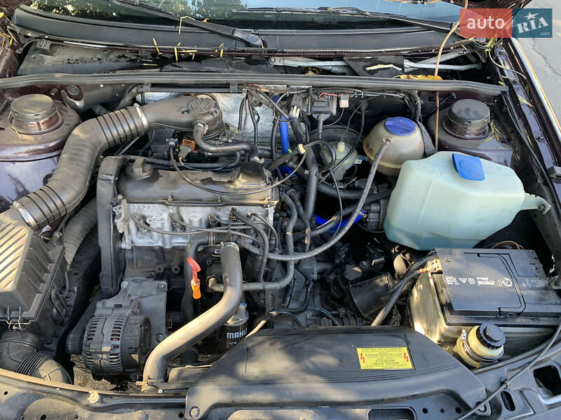 Седан Volkswagen Passat 1993 в Черкассах фото 4 Седан Volkswagen Passat 1993 в Черкассах