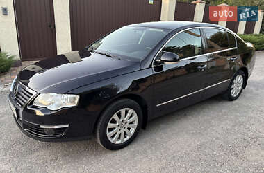 Седан Volkswagen Passat 2007 в Запорожье