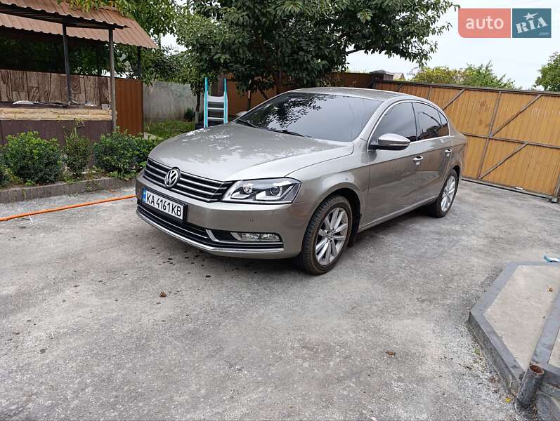 Volkswagen Passat 2012