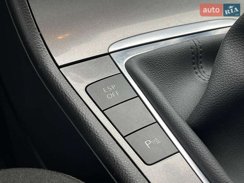 Універсал Volkswagen Passat 2009 в Львові