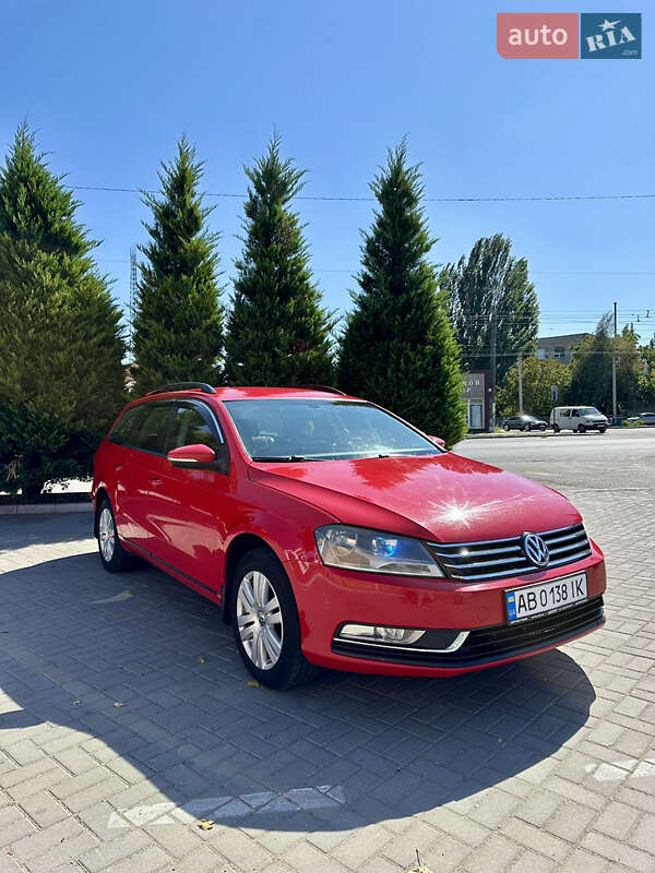 Volkswagen Passat 2011 Volkswagen Passat 2011