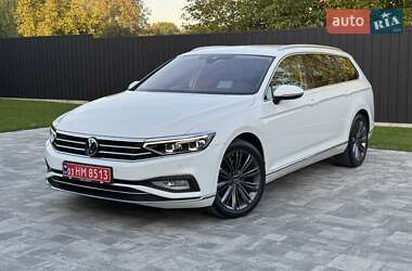 Універсал Volkswagen Passat 2021 в Луцьку