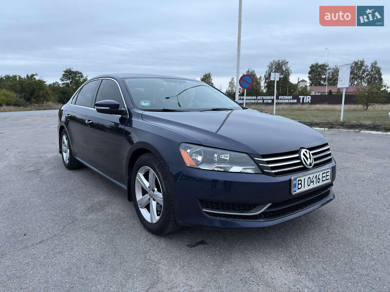 Седан Volkswagen Passat 2012 в Полтаве