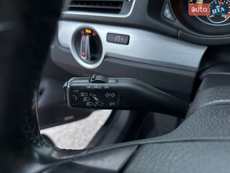 Седан Volkswagen Passat 2012 в Полтаве
