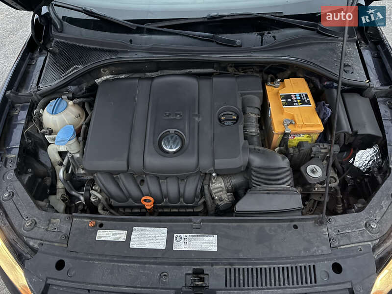 Седан Volkswagen Passat 2012 в Полтаве