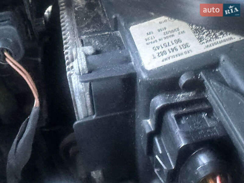 Универсал Volkswagen Passat 2022 в Бориславе