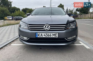Седан Volkswagen Passat 2013 в Києві