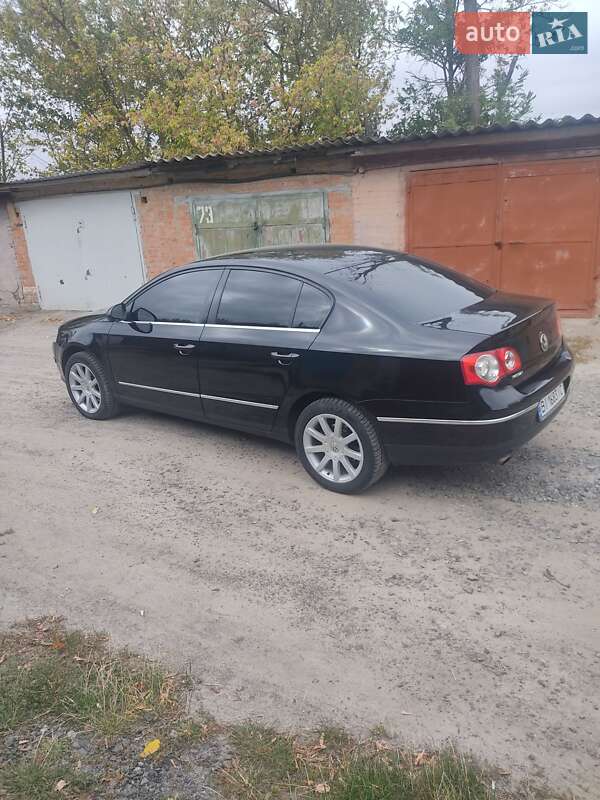 Седан Volkswagen Passat 2006 в Лубнах