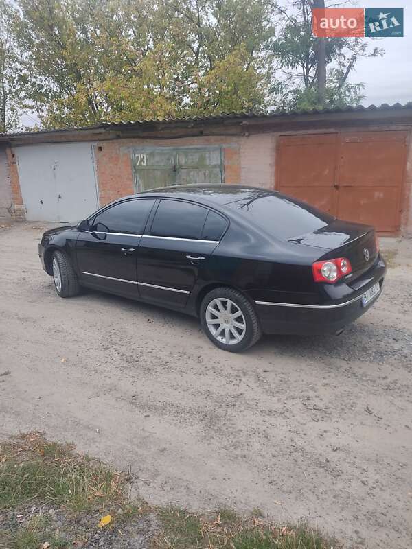 Седан Volkswagen Passat 2006 в Лубнах