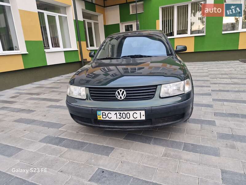Седан Volkswagen Passat 1997 в Тернополе