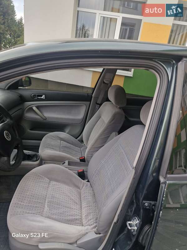 Седан Volkswagen Passat 1997 в Тернополе