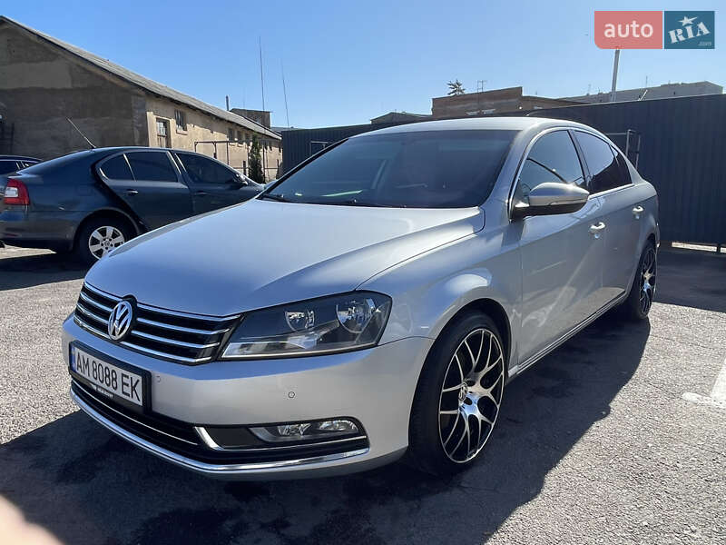 Volkswagen Passat 2012