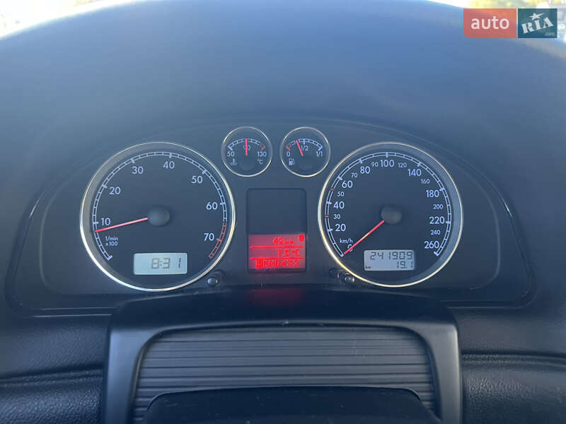 Седан Volkswagen Passat 2002 в Борисполі