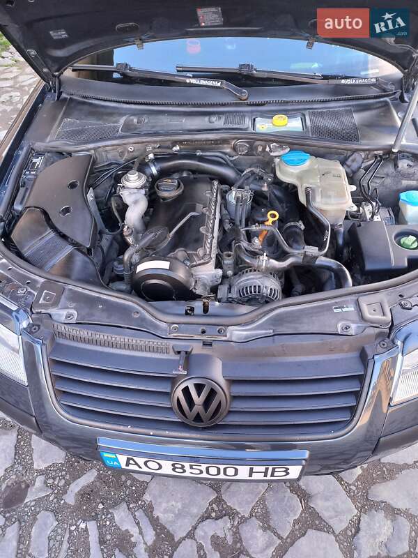 Седан Volkswagen Passat 2003 в Виноградове