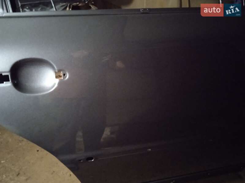 Седан Volkswagen Passat 2003 в Виноградове