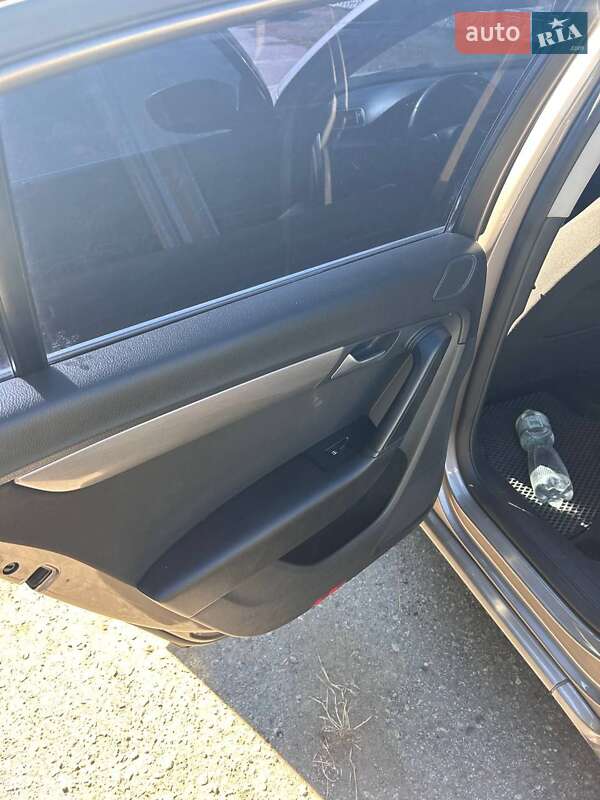 Седан Volkswagen Passat 2011 в Глобине фото 5 Седан Volkswagen Passat 2011 в Глобине