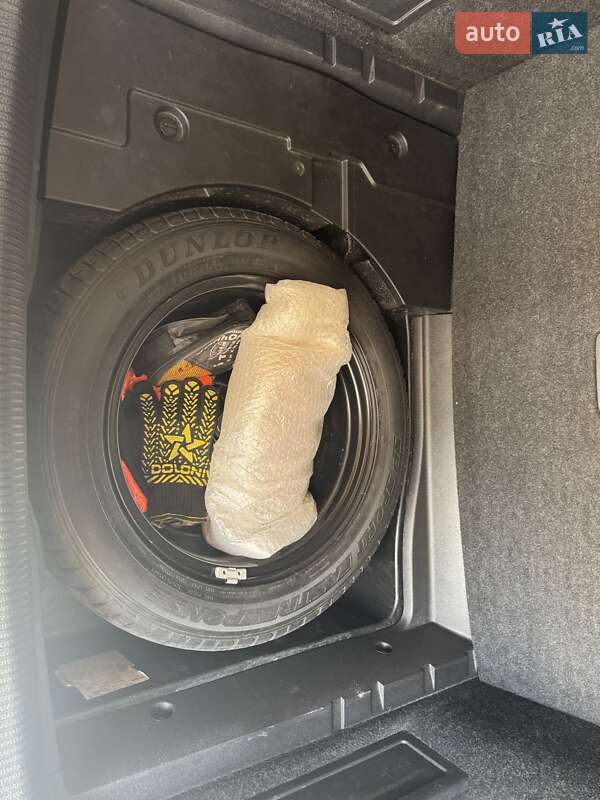 Універсал Volkswagen Passat 2012 в Херсоні