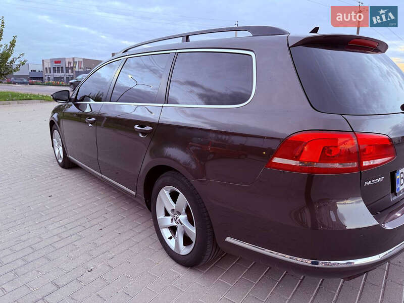 Универсал Volkswagen Passat 2013 в Радехове