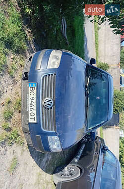Седан Volkswagen Passat 2003 в Львові