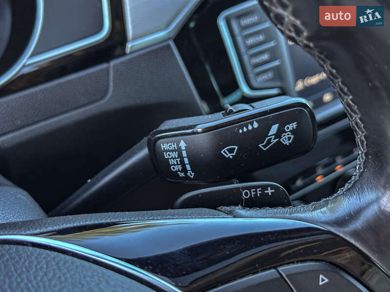 Седан Volkswagen Passat 2016 в Радивиліві