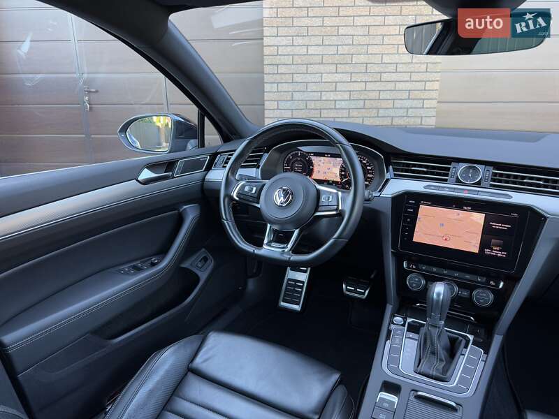 Универсал Volkswagen Passat 2019 в Луцке