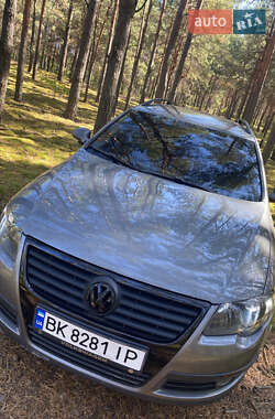 Универсал Volkswagen Passat 2007 в Сарнах