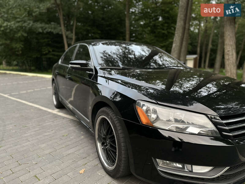 Седан Volkswagen Passat 2012 в Шепетовке