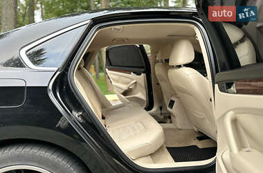 Седан Volkswagen Passat 2012 в Шепетовке