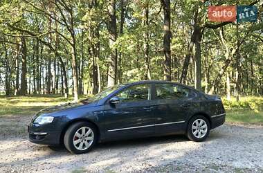 Седан Volkswagen Passat 2008 в 