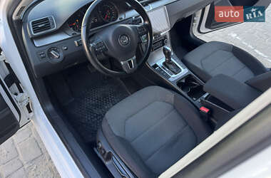 Универсал Volkswagen Passat 2011 в 