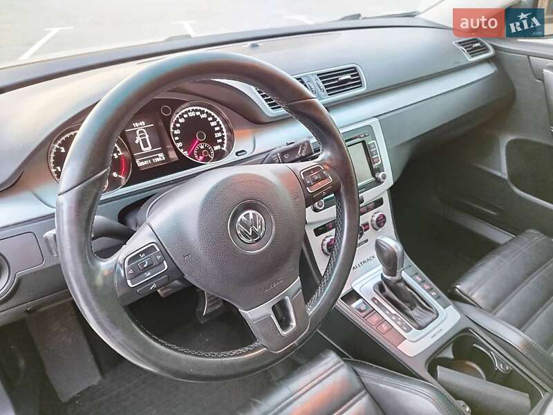 Универсал Volkswagen Passat 2014 в Виннице