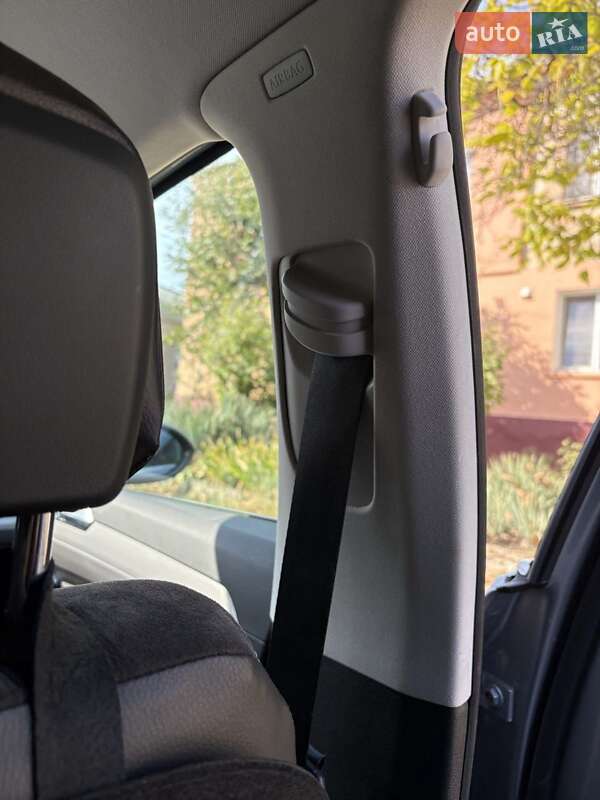 Универсал Volkswagen Passat 2020 в Киеве