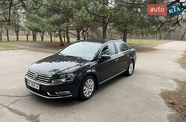 Седан Volkswagen Passat 2014 в Царичанці