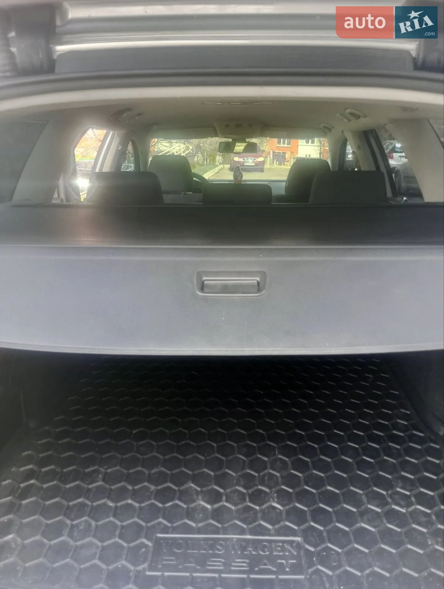 2010 Volkswagen Passat - мініатюра 12