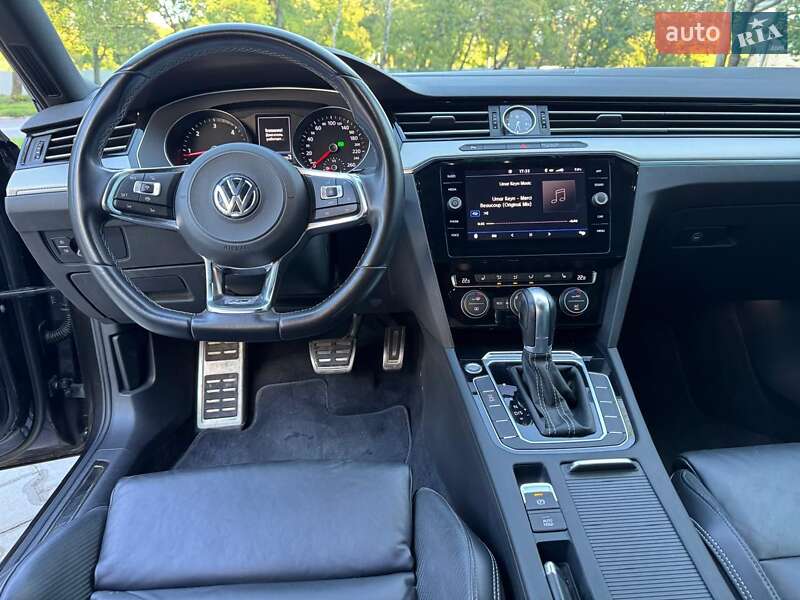 Седан Volkswagen Passat 2019 в Каменец-Подольском