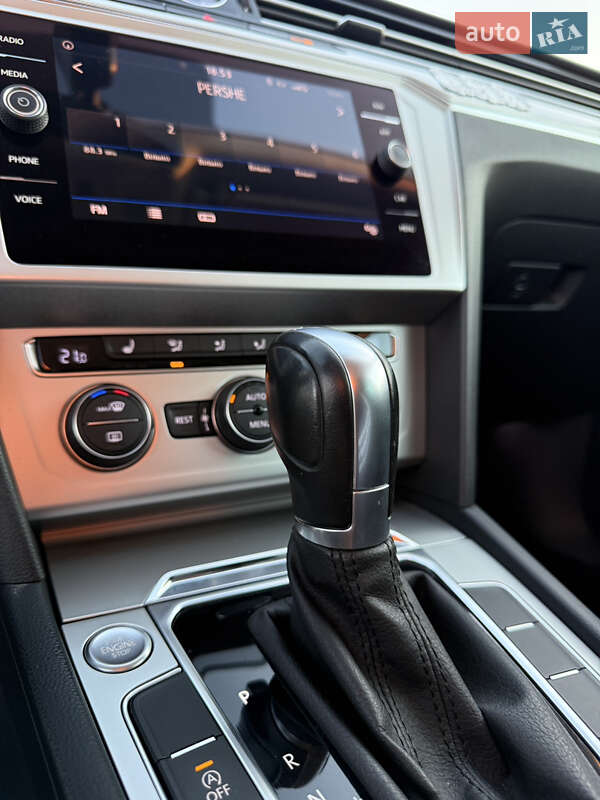 Универсал Volkswagen Passat 2018 в Радивилове