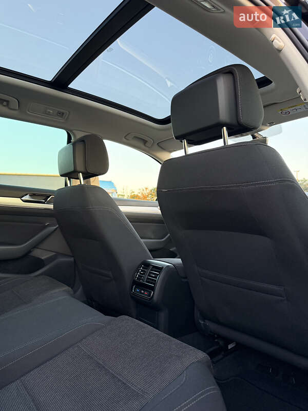 Универсал Volkswagen Passat 2018 в Радивилове