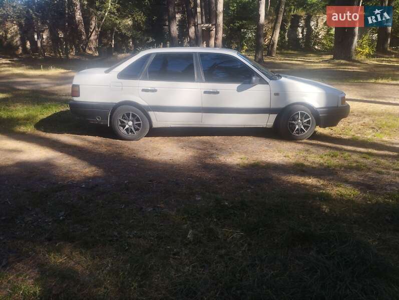 Седан Volkswagen Passat 1989 в Чернігові фото 6 Седан Volkswagen Passat 1989 в Чернігові