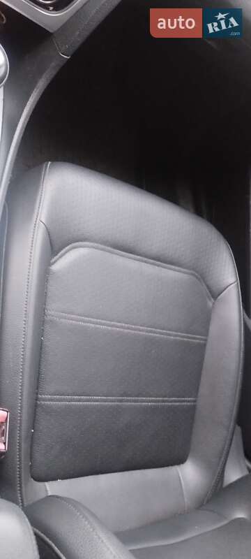 Седан Volkswagen Passat 2011 в Ужгороде фото 3 Седан Volkswagen Passat 2011 в Ужгороде