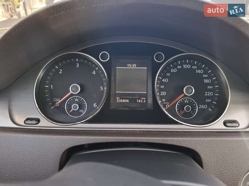 Универсал Volkswagen Passat 2012 в Луцке фото 5 Универсал Volkswagen Passat 2012 в Луцке