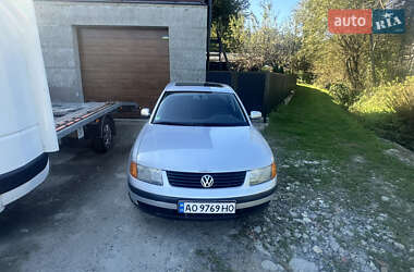 Седан Volkswagen Passat 1997 в Сваляві