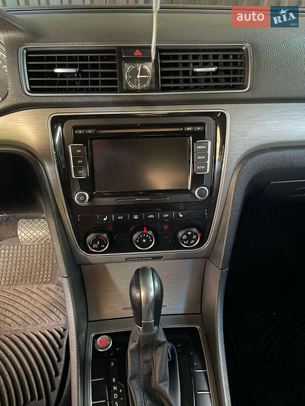 Седан Volkswagen Passat 2014 в Днепре фото 33 Седан Volkswagen Passat 2014 в Днепре