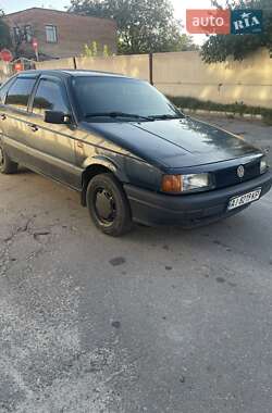 Седан Volkswagen Passat 1992 в Сквирі