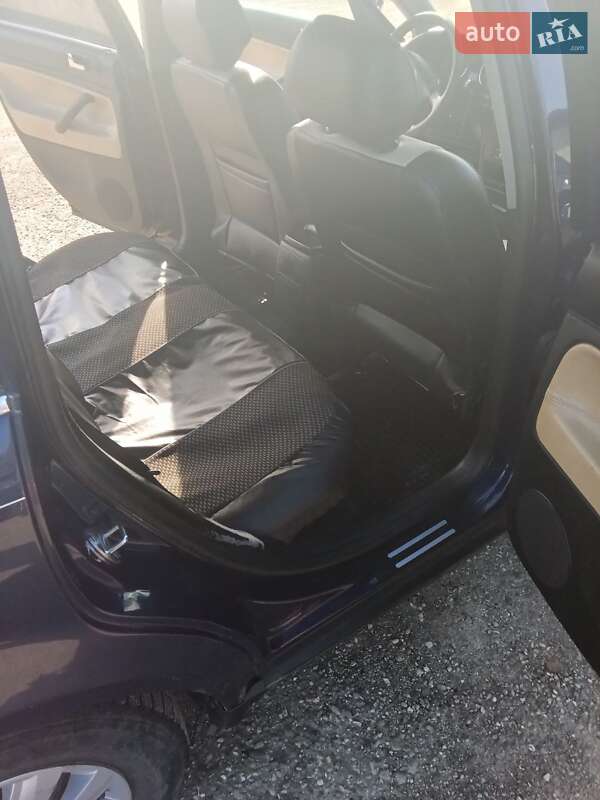 Універсал Volkswagen Passat 2002 в Косові