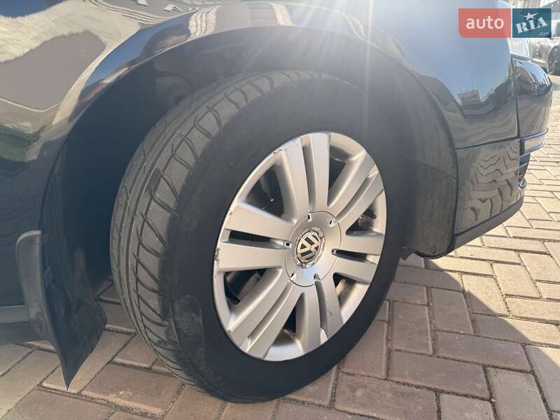 Седан Volkswagen Passat 2008 в Одессе