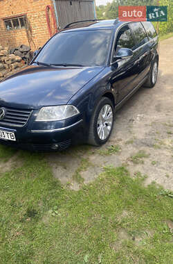 Универсал Volkswagen Passat 2004 в Львове