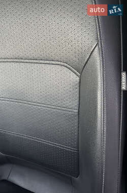 Седан Volkswagen Passat 2012 в 